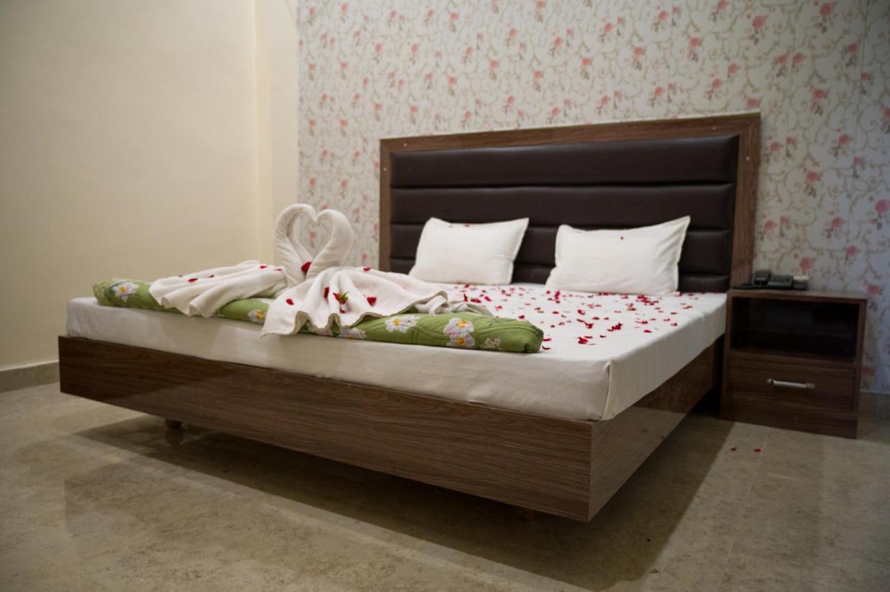 Super Hotel O Sankat Mochan Gandhi Nagar Kakarmatha Dış mekan fotoğraf